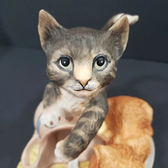 FRANKLIN Mint "Mischief" Cat Figurine Spilled Milk By Gail Ferretti Vintage Cat - Picture 5 of 11